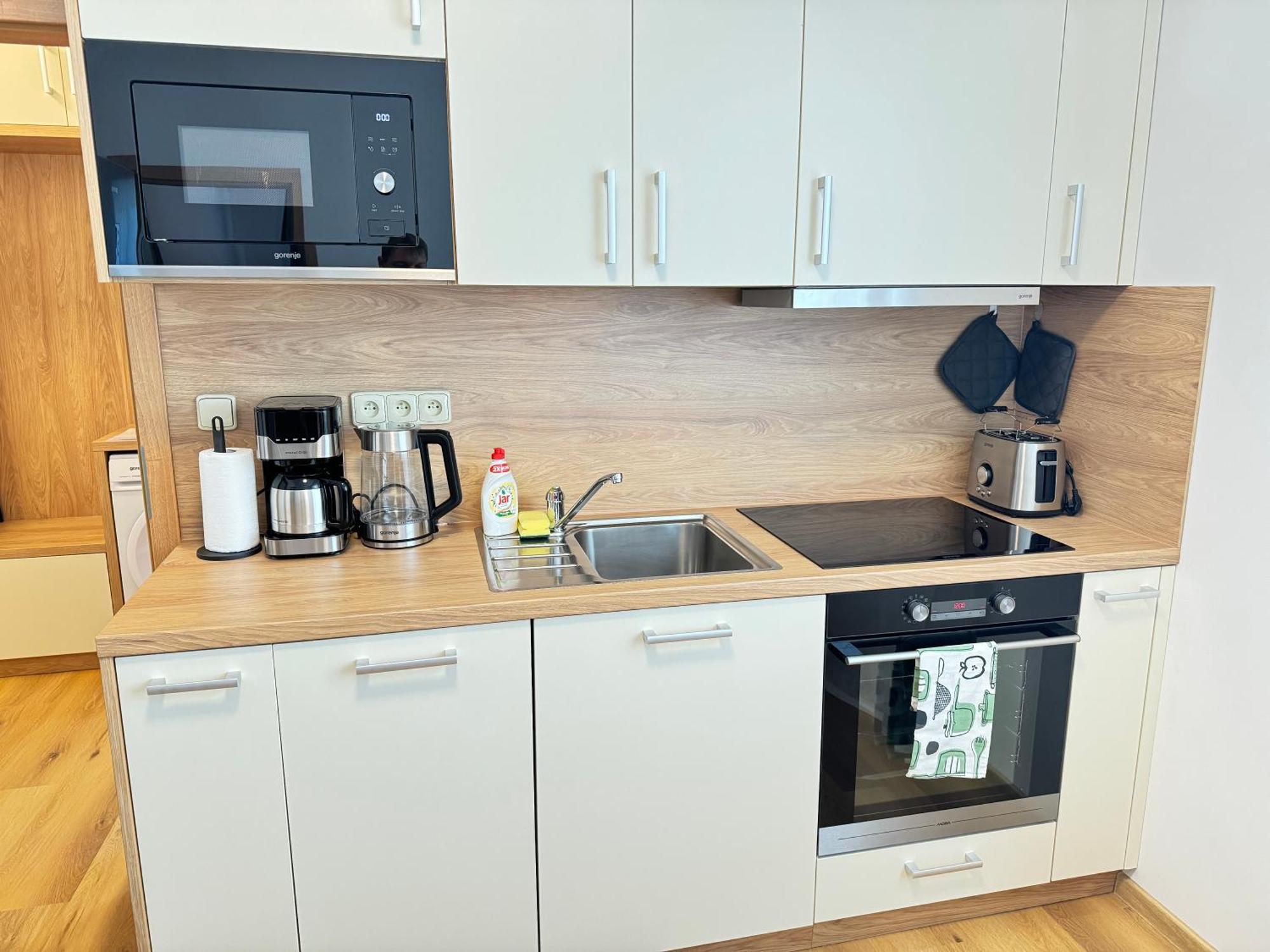 Riverside Apartment Praha Екстериор снимка