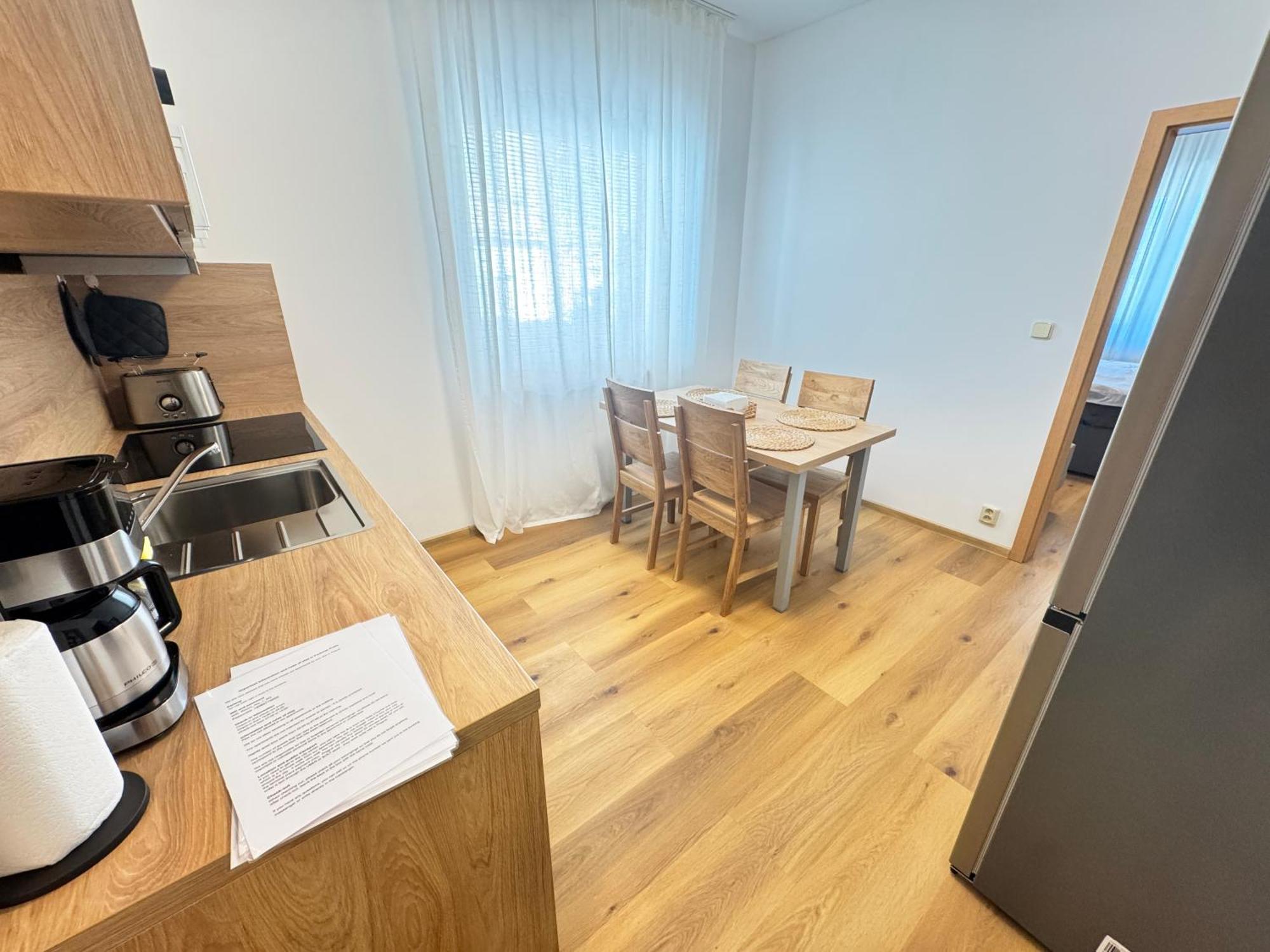 Riverside Apartment Praha Екстериор снимка