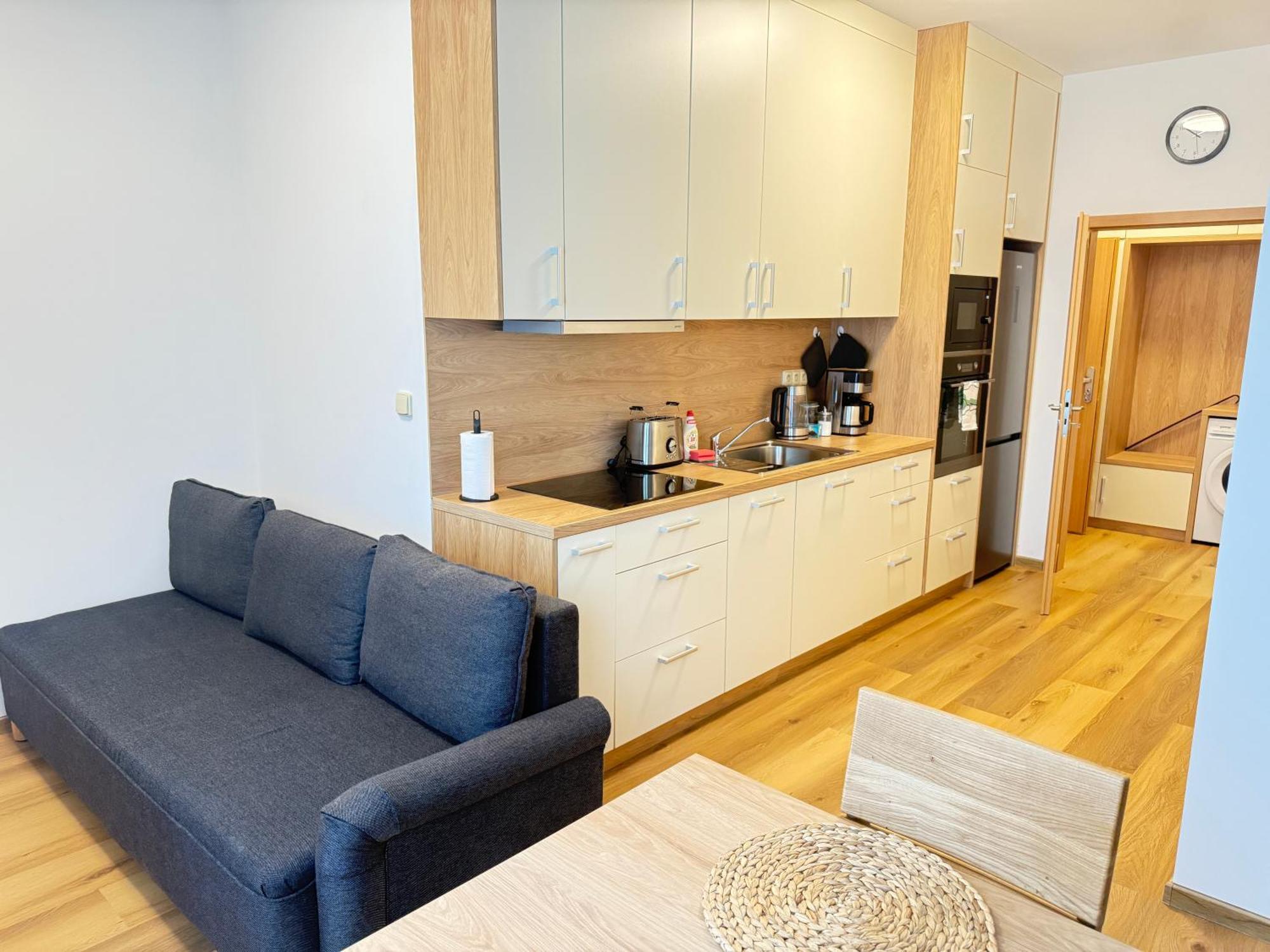 Riverside Apartment Praha Екстериор снимка