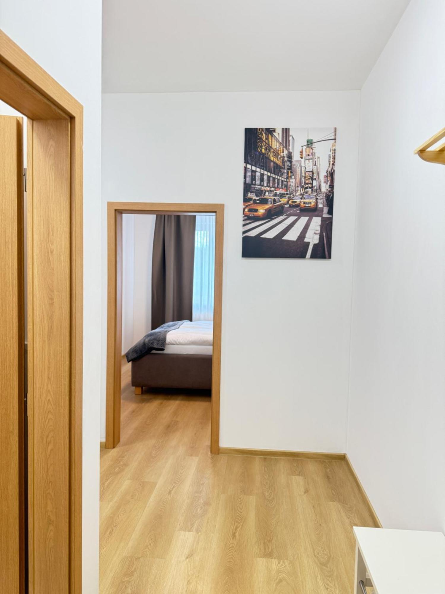 Riverside Apartment Praha Екстериор снимка