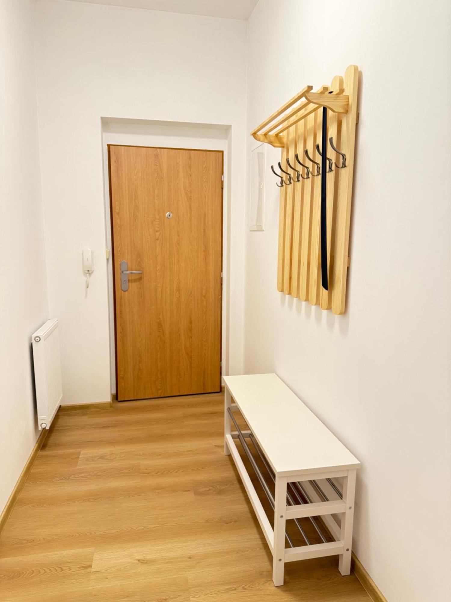 Riverside Apartment Praha Екстериор снимка